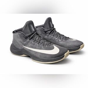 Nike Men's Gray and White Athletic Shoes